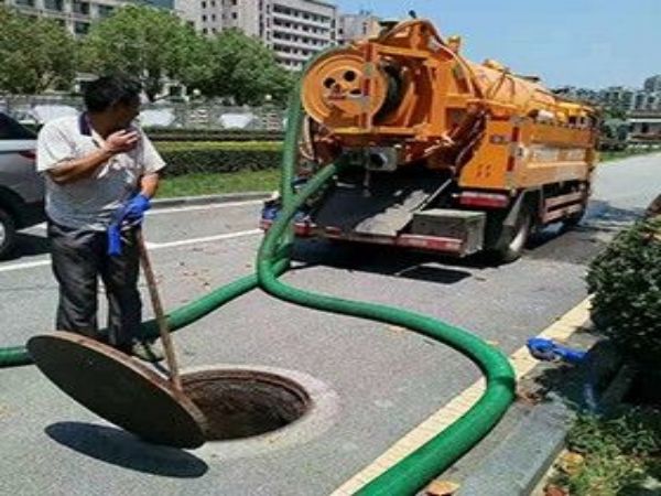 芳草街疏通管道（芳草街疏通管道在哪里）